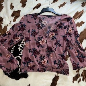 American Eagle Outfitters blouse